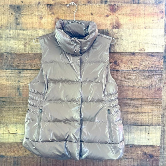 NWOT Athleta Downtown Gilet Downtown Metallic Vest - Picture 4 of 14